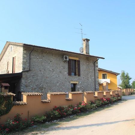 Valle Segreta Valeggio sul Mincio Exteriör bild
