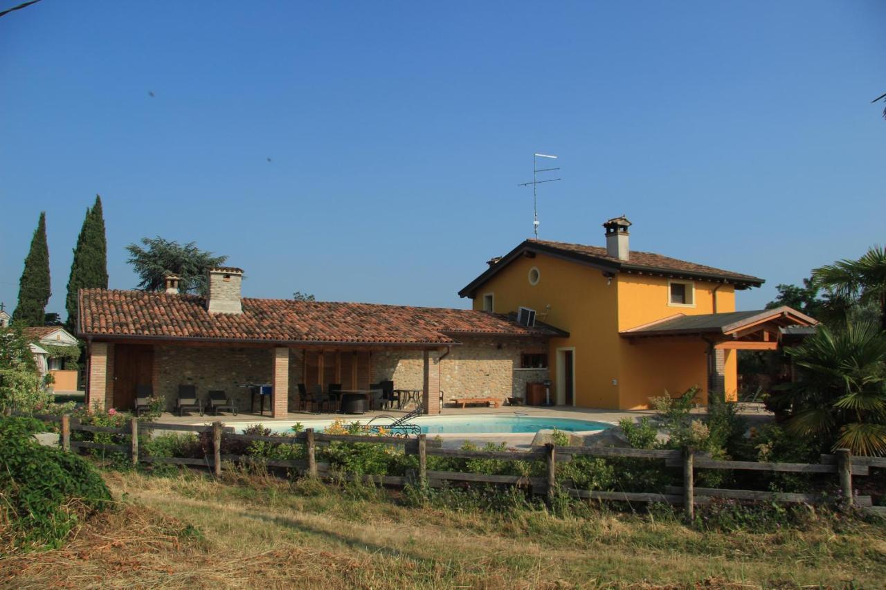 Valle Segreta Valeggio sul Mincio Exteriör bild