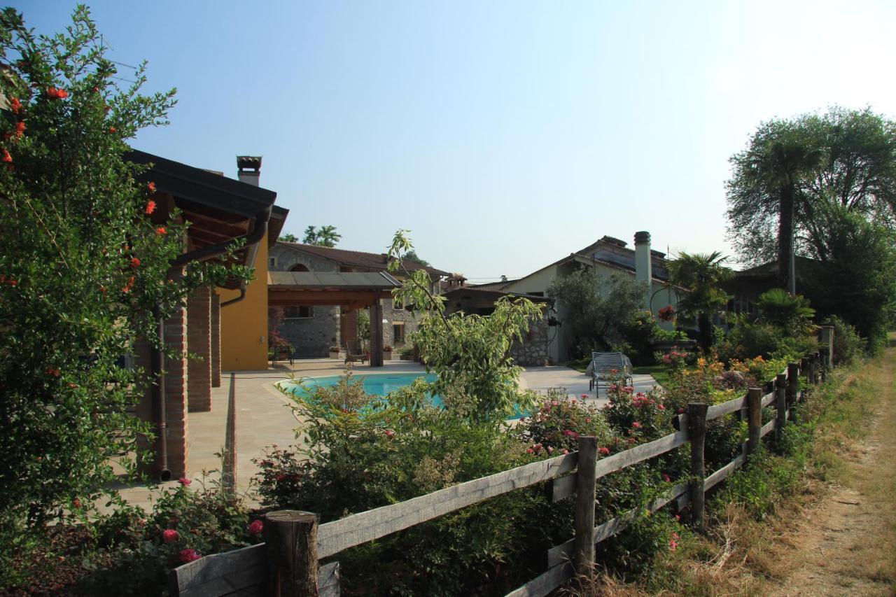 Valle Segreta Valeggio sul Mincio Exteriör bild