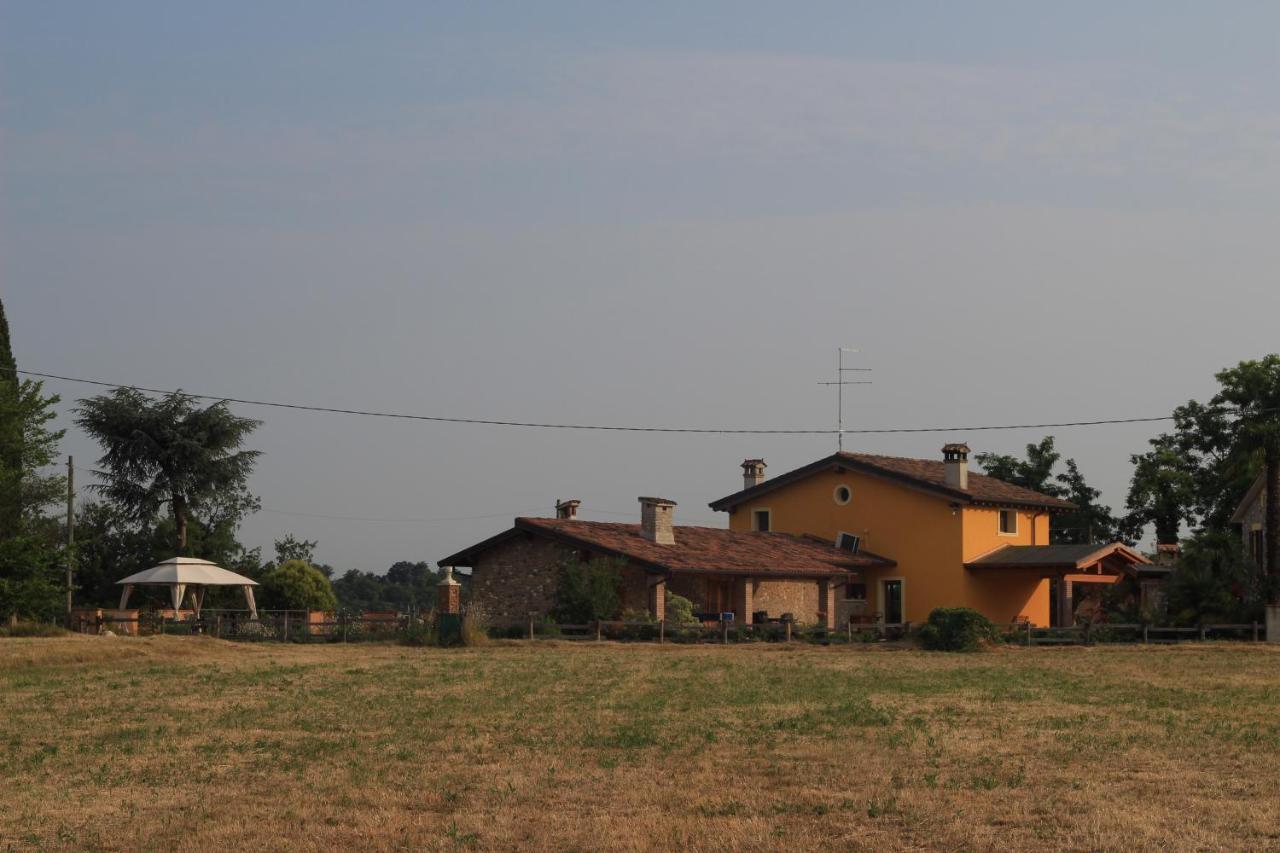 Valle Segreta Valeggio sul Mincio Exteriör bild